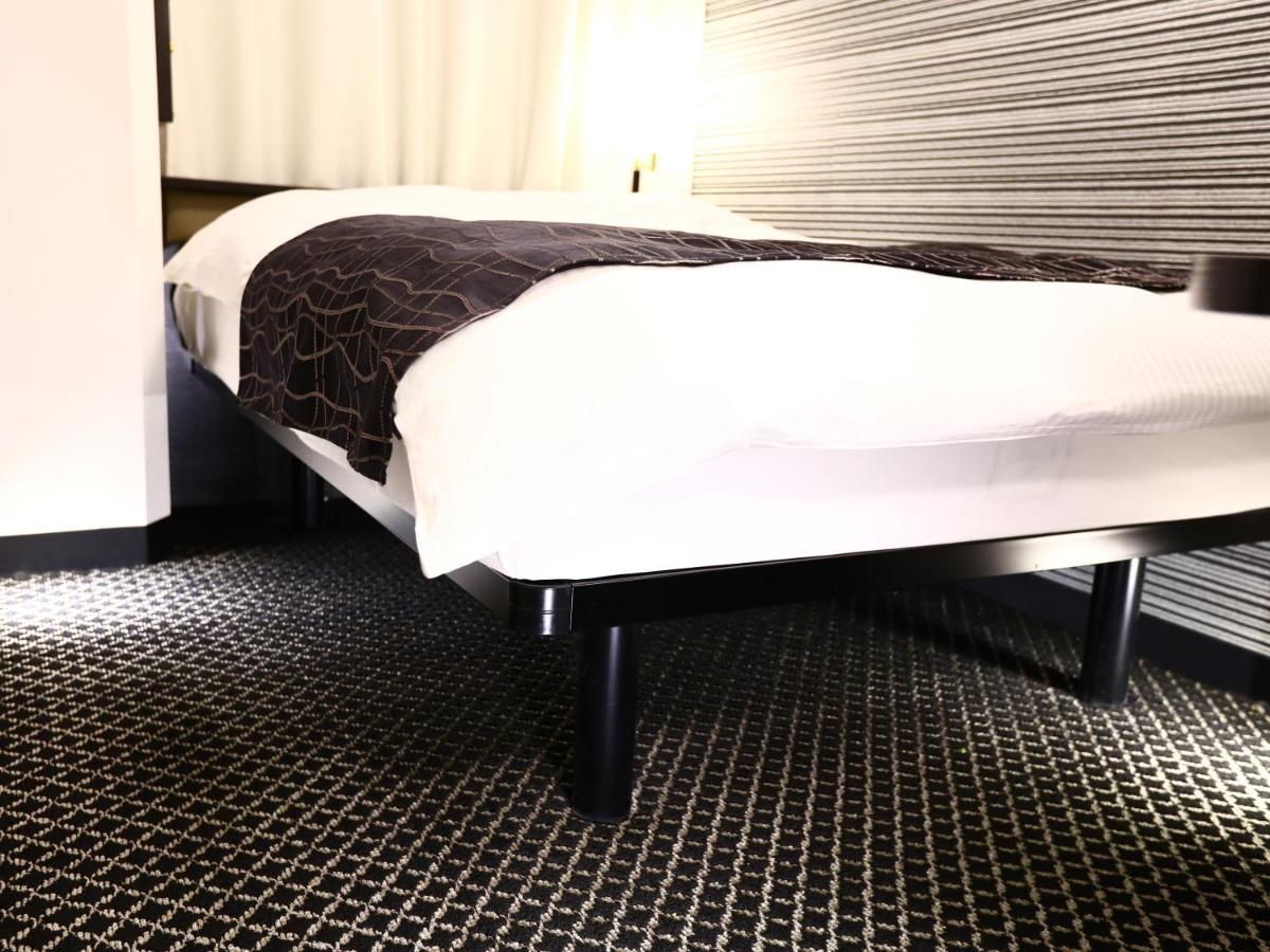 Apa Hotel Shin Osaka Esaka Ekimae سويتا المظهر الخارجي الصورة