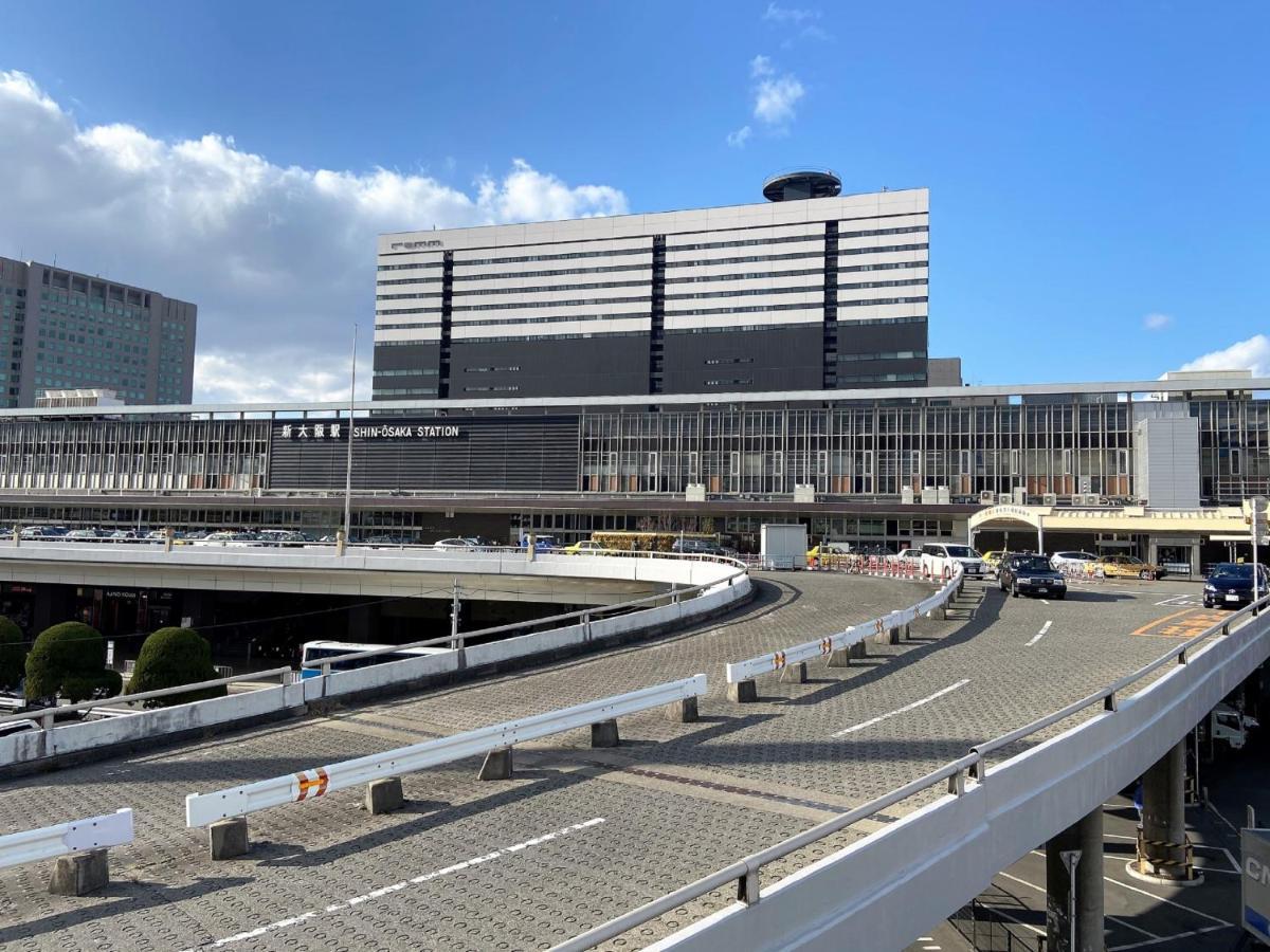 Apa Hotel Shin Osaka Esaka Ekimae سويتا المظهر الخارجي الصورة